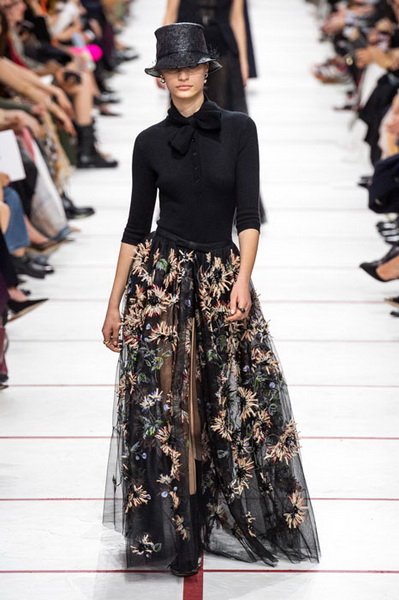 Dior осень-зима 2019 (83601-Dior-AW-2019-22.jpg)