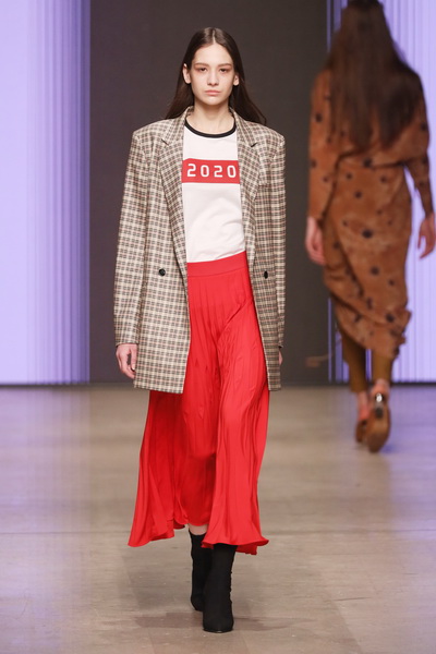 Lakbi Fall/Winter 2019/2020 (83775-Lakbi-FW-2019-10.jpg)