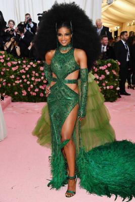 Met Gala 2019 (84205-Met-Gala-2019-19.jpg)