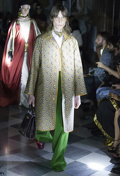 Gucci Resort 2020 (84426-Gucci-Resort-2020-07.jpg)