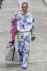 Louis Vuitton Menswear весна-лето 2020 (84669-Louis-Vuitton-Menswear-SS-2020-01.jpg)