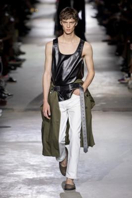 Dries van Noten Menswear весна-лето 2020 (84693-Dries-Van-Noten-Menswear-SS-2020-04.jpg)
