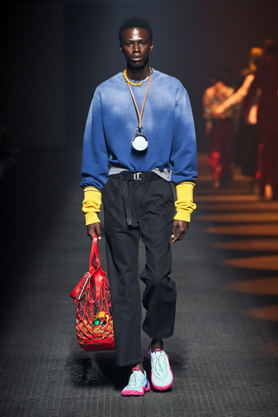 Kenzo весна-лето 2020 (85416-Kenzo-SS-2020-05.jpg)