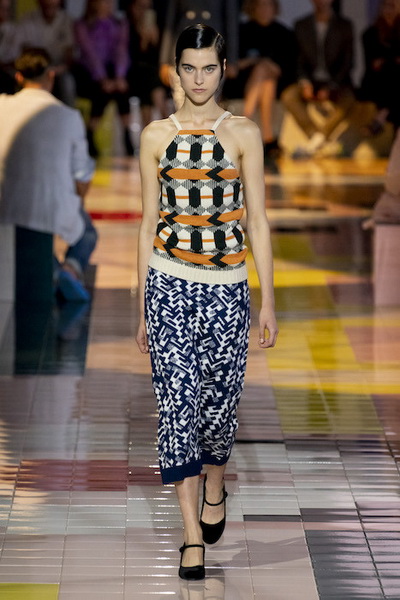 Prada весна-лето 2020 (85912-Prada-SS-2020-05.jpg)