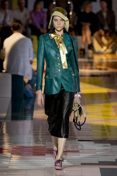 Prada весна-лето 2020 (85912-Prada-SS-2020-14.jpg)