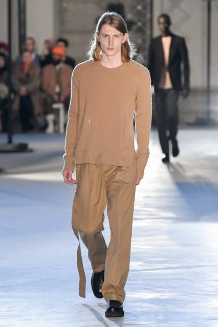 Milano Moda Uomo FW 2021 (осень-зима 2021) (87474-Milano-Moda-Uomo-FW-2021-02.jpg)