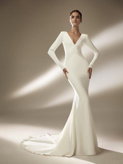 Atelier Pronovias 2021 Cruise Collection 88400 Atelier Pronovias Cruise 2021 01.jpg ModaNews.ru