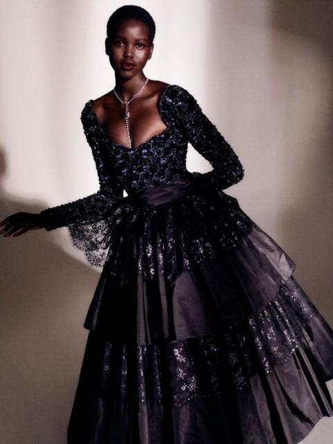 Chanel Haute Couture осень-зима 2020/21  (88716-Chanel-Couture-FW-2020-14.jpg)