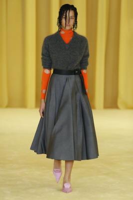 Prada весна-лето 2021 (89704-Prada-SS-2021-08.jpg)