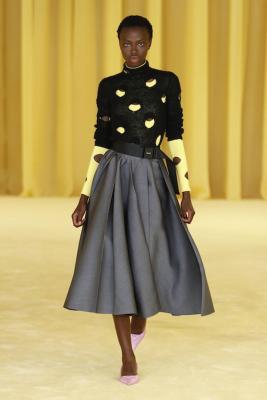 Prada весна-лето 2021 (89704-Prada-SS-2021-b.jpg)