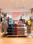 Новый UNIQLO в Москве это два этажа возможностей насладиться шопингом вместе с японским ритейлером. Магазин UNIQLO займет место в самом центре ТРЦ «Щёлковский» на 2 и 3 этажах, торговая площадь составит около 1015 кв.м. В новом магазине будет представлен полный ассортимент товаров из мужской, женской и детской коллекции, а также одежда для малышей.