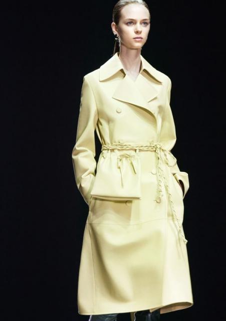 Jil Sander весна-лето 2021 (90492-Jil-Sander-SS-2021-03.jpg)