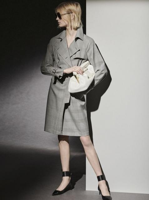 Max Mara Pre-Fall 2021  (90796-Max-Mara-Pre-Fall-2021-06.jpg)