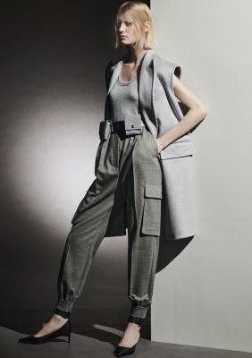 Max Mara Pre-Fall 2021  (90796-Max-Mara-Pre-Fall-2021-b.jpg)