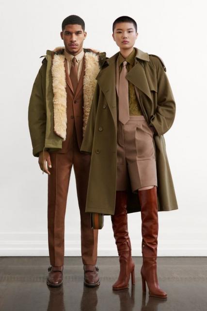 Burberry Pre-Fall 2021 (91327-Burberry-Pre-Fall-2021-03.jpg)