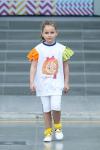 В рамках «Недели Моды в Москве» были проведены показы детских брендов. Среди них представили свои коллекции детской и подростковой одежды бренд Кудряшка СО и Yana Mishura.