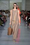 Max Mara весна-лето 2022 (93634-Max-Mara-SS-2022-06.jpg)