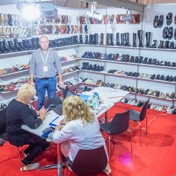 Международные выставки обуви SHOESSTAR сезона весна-лето 2022 (93838-shoesstar-s.jpg)