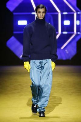 Prada Menswear осень-зима 2022 (94507-Prada-Menswear-FW-2022-06.jpg)