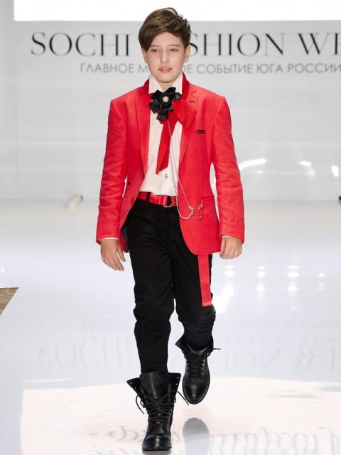 Ирина Шарлау на Sochi Fashion Week  (95834-Irina-Sharlau-SFW-06.jpg)