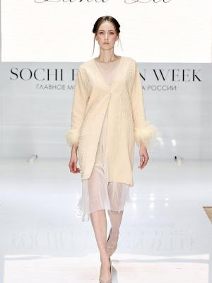 Lana Lee на Sochi Fashion Week (95857-Lana-Lee-SFW-06.jpg)