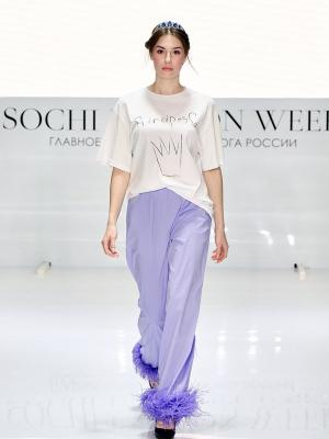 Lana Lee на Sochi Fashion Week (95857-Lana-Lee-SFW-08.jpg)