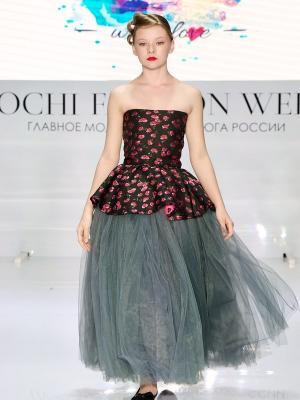 Julia Krylova на Sochi Fashion Week  (95886-Julia-Krilova-SFW-12.jpg)