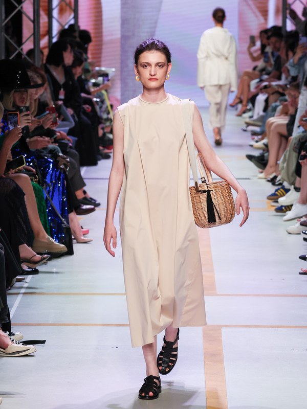 VESTIAIRE на Московской неделе моды (96499-Vestiaire-2022-01.jpg) VESTIAIRE на Московской неделе моды (96499-Vestiaire-2022-01.jpg)