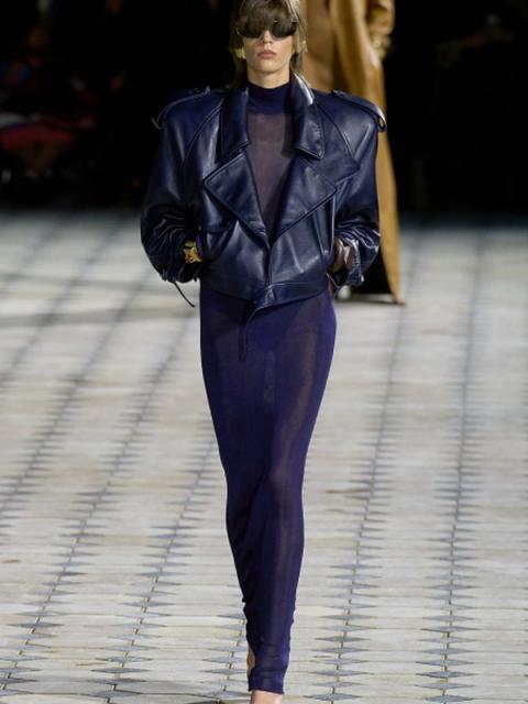 Saint Laurent SS-2023 (весна-лето 2023) (97108-Saint-Laurent-SS-2023-b.jpg)