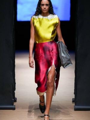 Prada SS-2023 (весна-лето 2023) (97380-Prada-SS-2023-07.jpg)