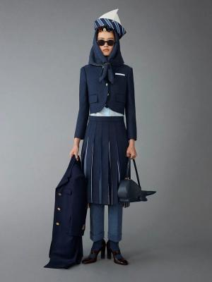 Thom Browne pre-fall 2023 (97779-Thome-Browne-Pre-Fall-2023-08.jpg)