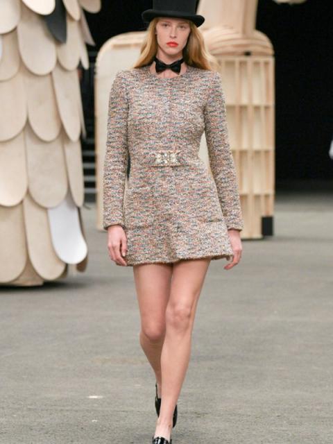 Chanel Couture весна-лето 2023 (97922-Chanel-SS-2023-03.jpg)