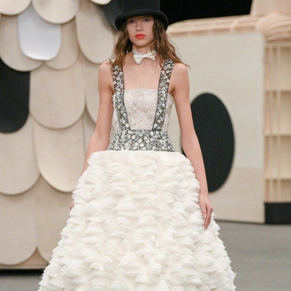 Chanel Couture весна-лето 2023 (97922-Chanel-SS-2023-s.jpg)