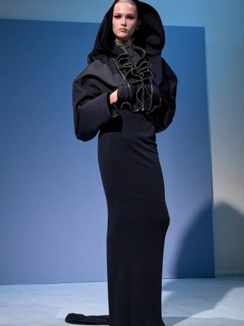 Jean Paul Gaultier Couture весна-лето 2023 (98010-Jean-Paui-Gaultier-SS-2023-09.jpg)