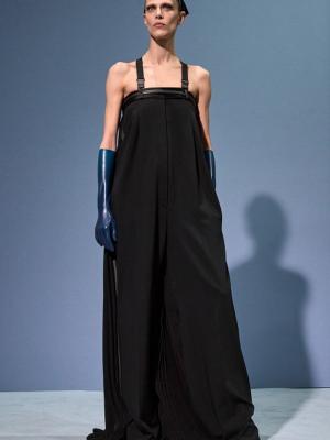 Jean Paul Gaultier Couture весна-лето 2023 (98010-Jean-Paui-Gaultier-SS-2023-12.jpg)