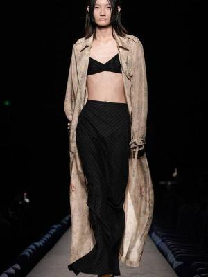 Dries van Noten FW-2023 (осень-зима 2023) (98554-Dries-Van-Noten-FW-2023-b.jpg)