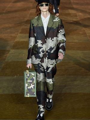 Louis Vuitton Menswear SS-2024 (весна-лето 2024) (99500-Louis-Vuitton-Menswear-SS-2024-02.jpg)