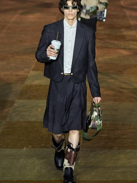 Louis Vuitton Menswear SS-2024 (весна-лето 2024) (99500-Louis-Vuitton-Menswear-SS-2024-03.jpg)