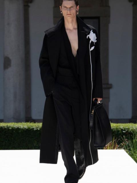 Valentino Menswear SS-2024 (весна-лето 2024) (99575-Valentino-Menswear-SS-2023-04.jpg)