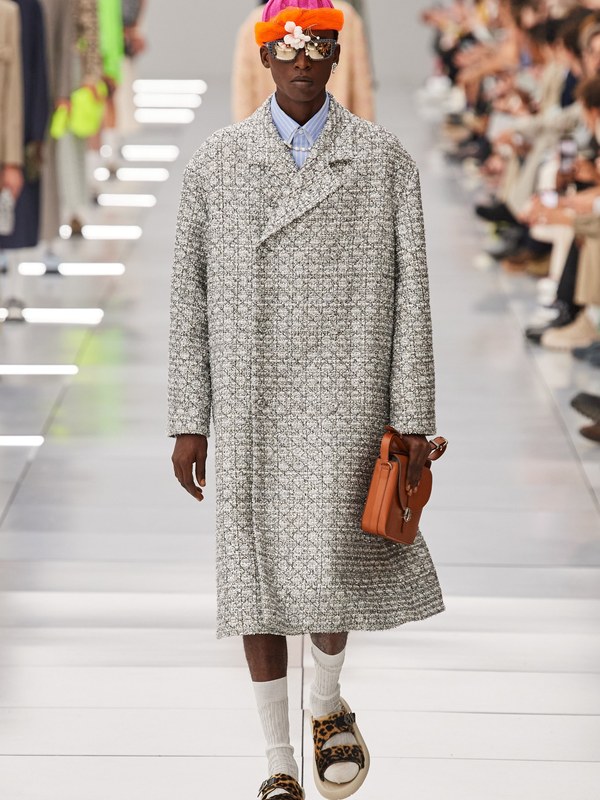 Dior Menswear SS-2024 (весна-лето 2024) (99636-Dior-Menswear-SS-2024-b.jpg)