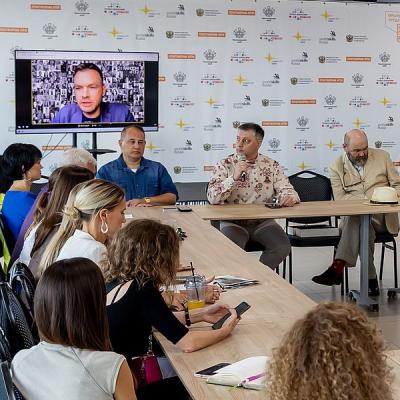 Fashion индустрия и Россия в ближайшие годы (99655-krasnodar-modnaya-industriya-s.jpg) Fashion индустрия и Россия в ближайшие годы (99655-krasnodar-modnaya-industriya-s.jpg)