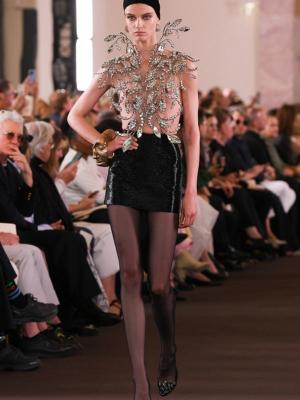 Schiaparelli Couture осень-зима 2023 (99702-Sciaparelli-Couture-FW-2023-10.jpg)