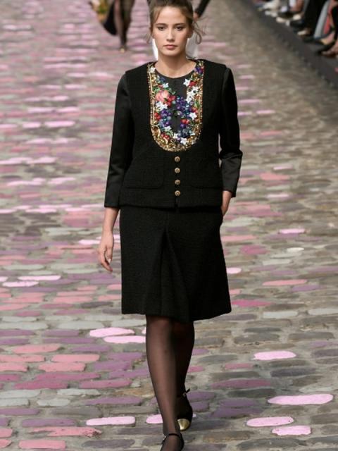 Chanel Couture осень-зима 2023 (99717-Chanel-Couture-2023-12.jpg)