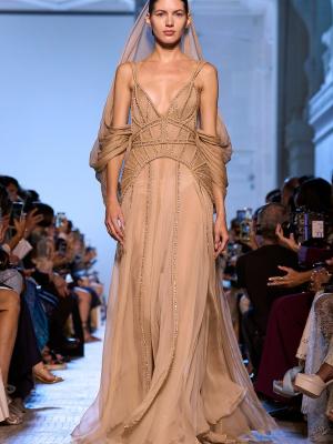 Elie Saab Couture осень-зима 2023 (99889-Elie-Saab-Couture-FW-2023-08.jpg)