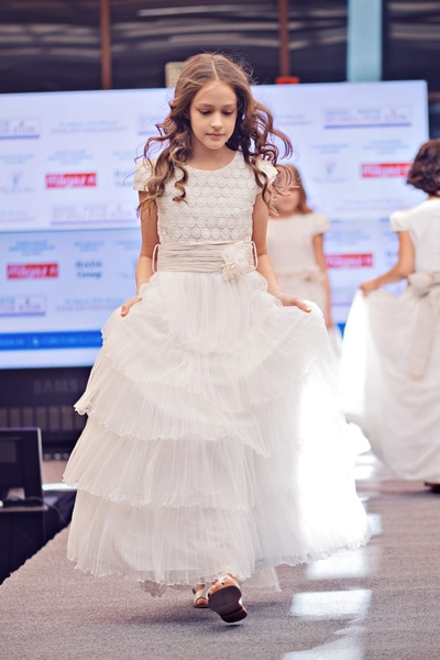 Russia for Kids 2015 (Russia.for.Kids.b.jpg)